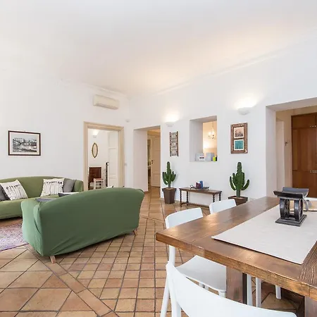 Rsh Arenula Apartment *